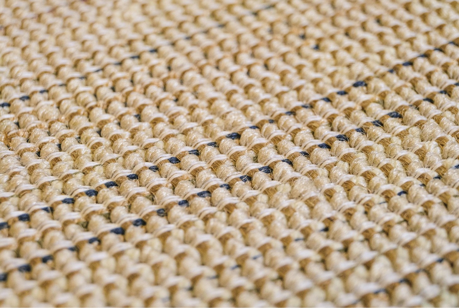 Clean A Jute Carpet 5 Simple Tricks Shiny Cleaners